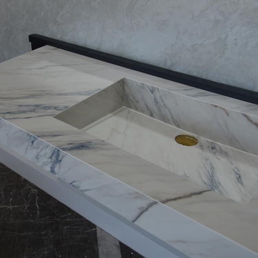 HANDCRAFTED DEKTON ONIRIKA TRANCE ENGINEERED PORCELAIN SINK (ES-054)